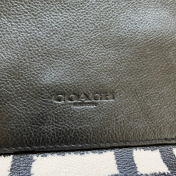 Coach Charles Black White Plaid Messenger Bag F11186 - Picture 3 of 14